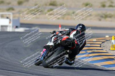 media/Feb-03-2024-SoCal Trackdays (Sat) [[767c60a41c]]/2-Turn 11 (10am)/